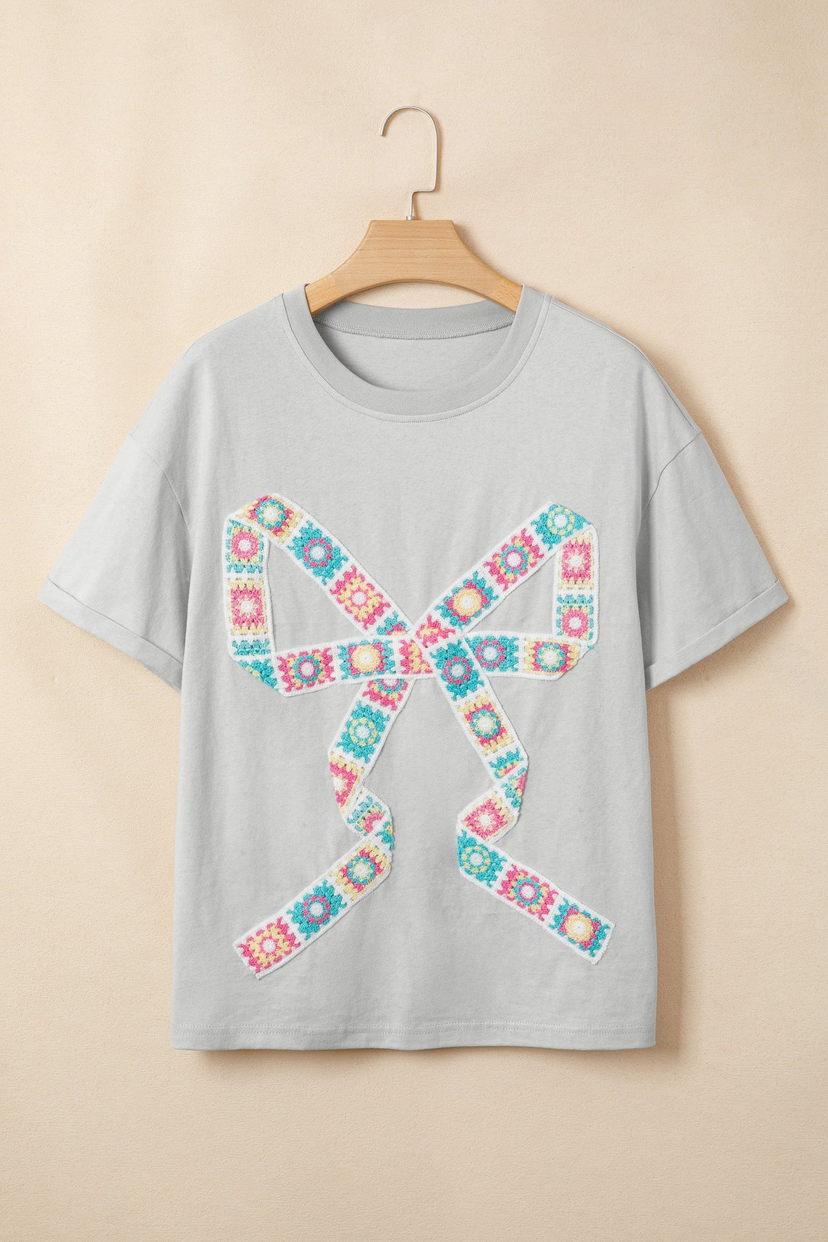 Floral Crochet Ribbon Bow Patched T-Shirt