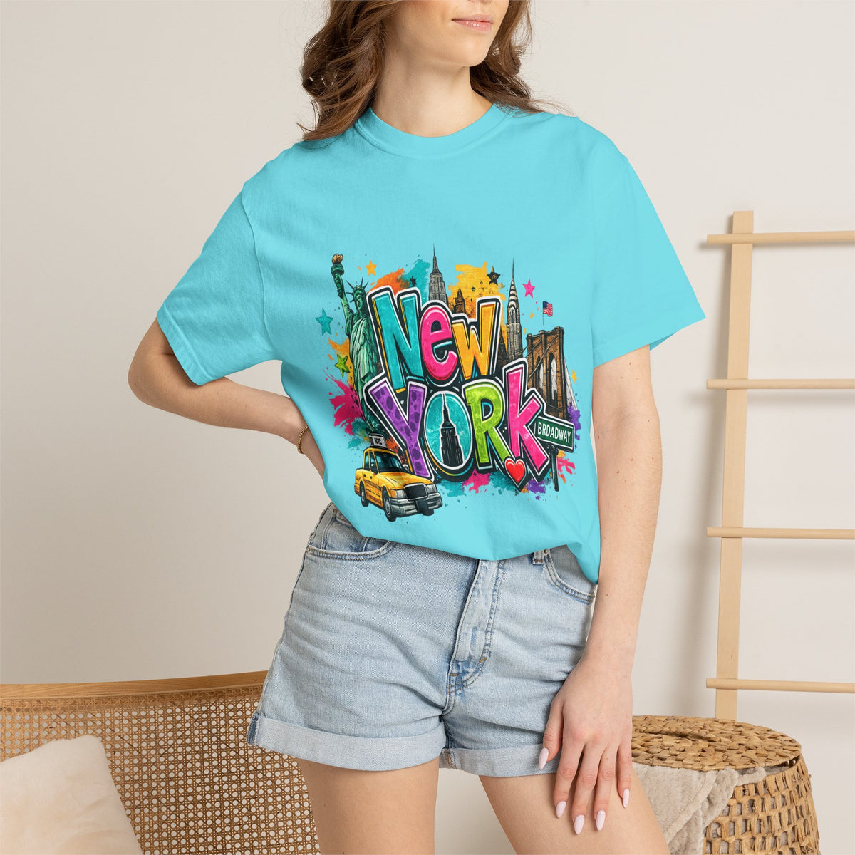 New York Graffiti Skyline T-shirt | Cityscape Taxi Brooklyn Bridge