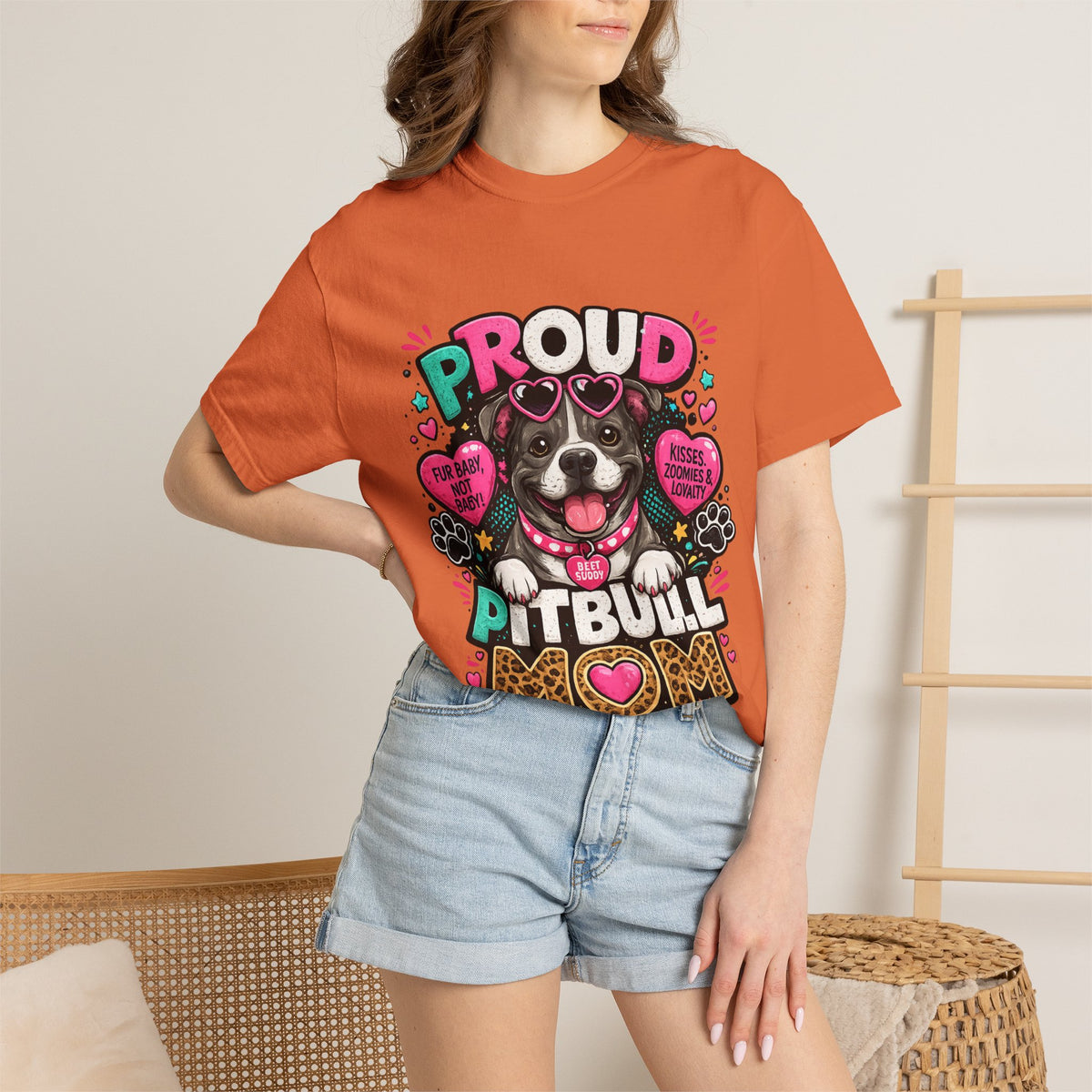 Proud Pitbull Mom T-Shirt | Cute Pitbull Illustration
