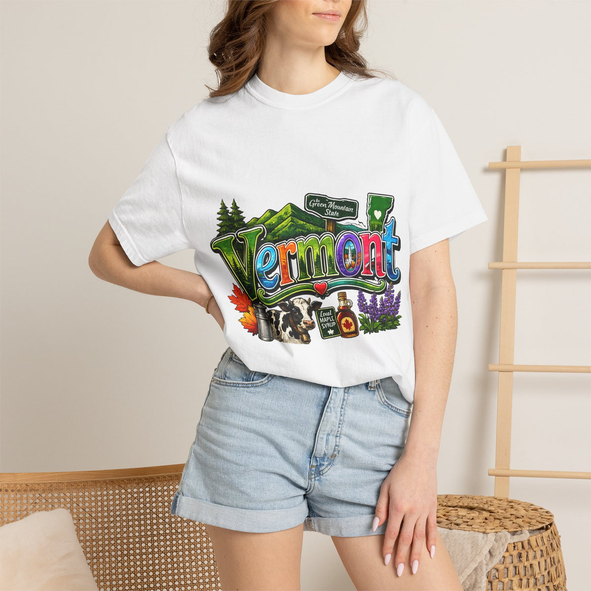 Vermont postcard collage T-shirt | State travel design