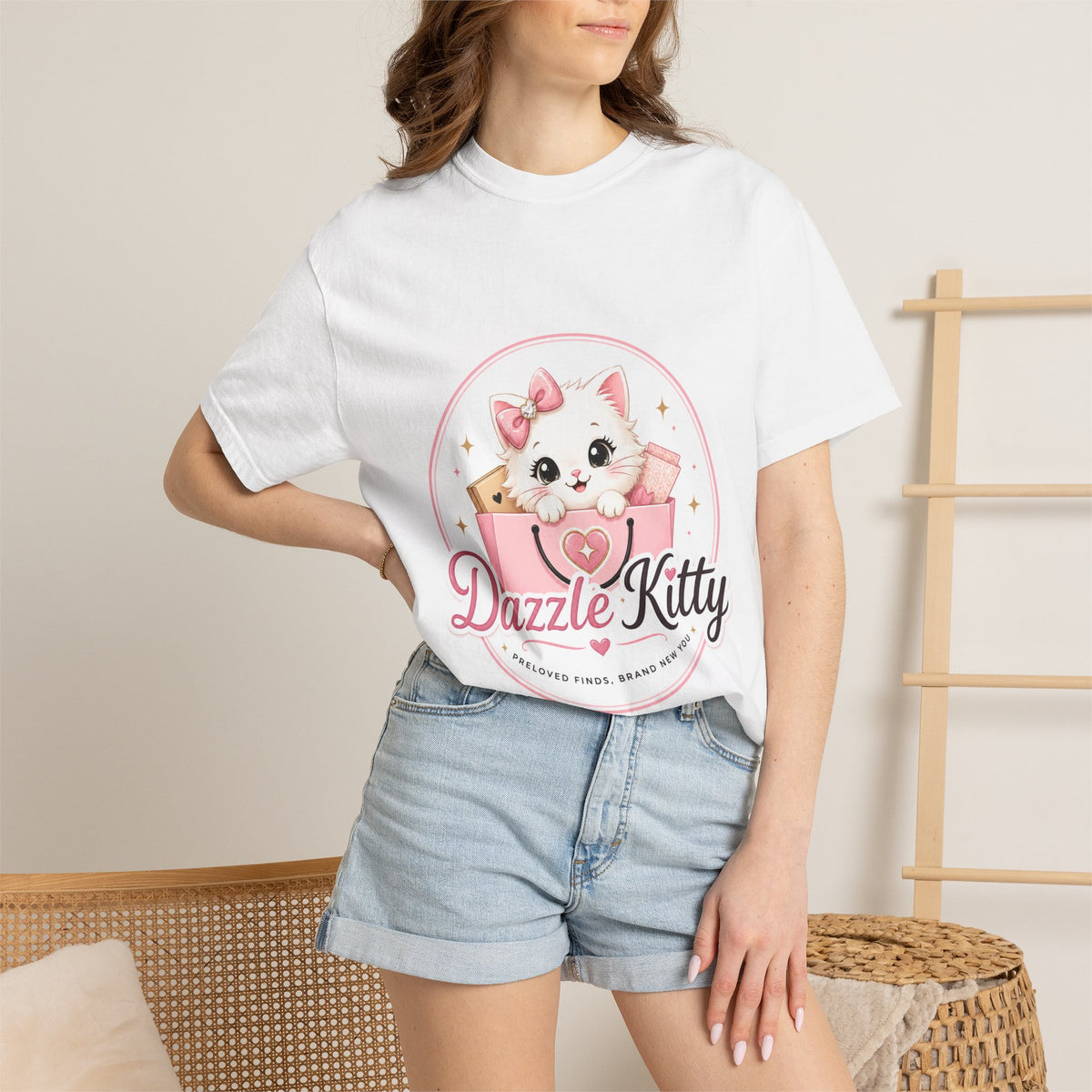 Dazzle Kitty cat illustration T-shirt | pink bow heart logo