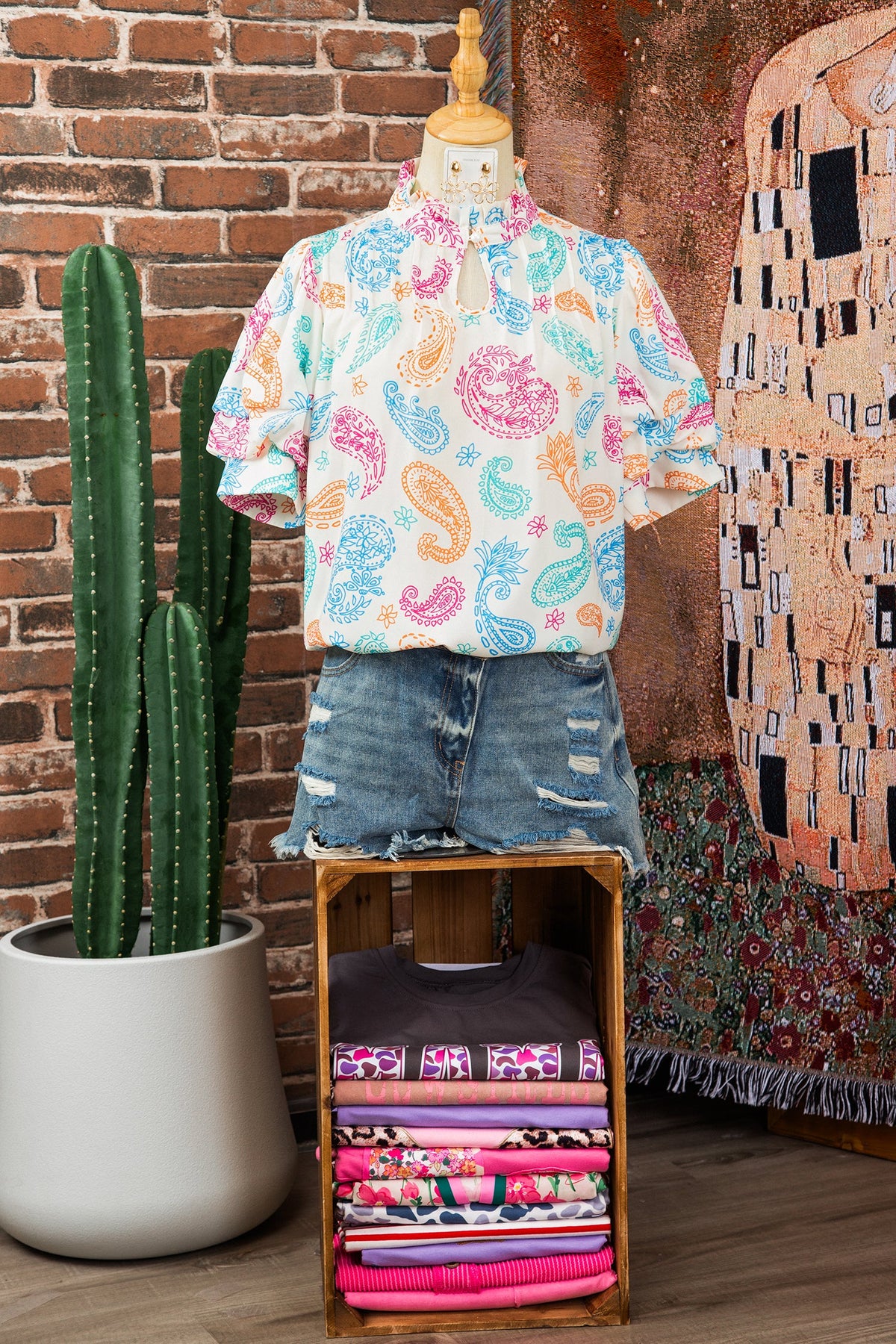 Paisley Button Keyhole Puff Sleeve Blouse