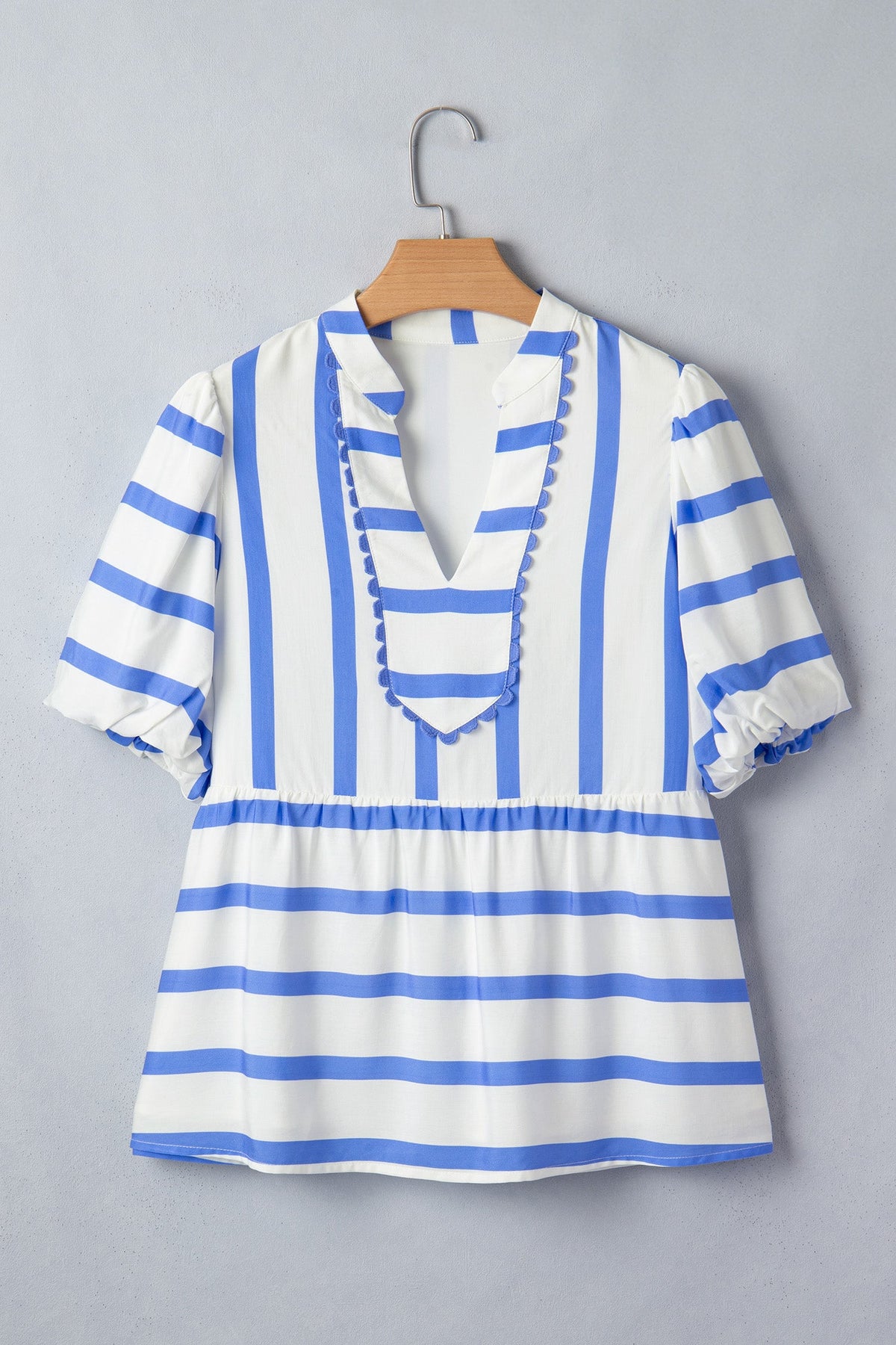 Stripe Split V-Neck Puff Sleeve Blouse