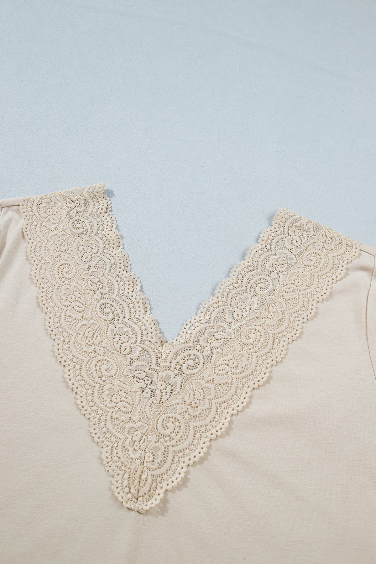 Lace Trim V-Neck Patchwork Long Sleeve Top