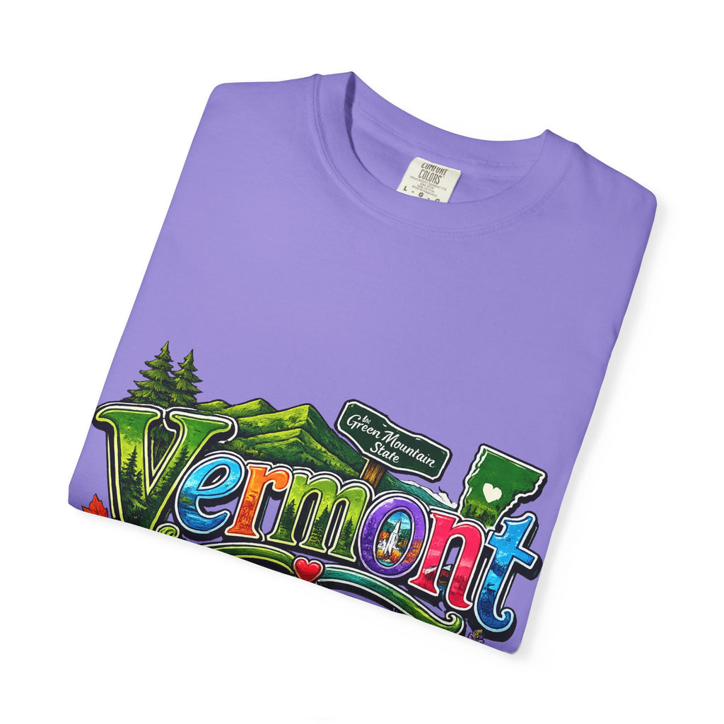 Vermont postcard collage T-shirt | State travel design
