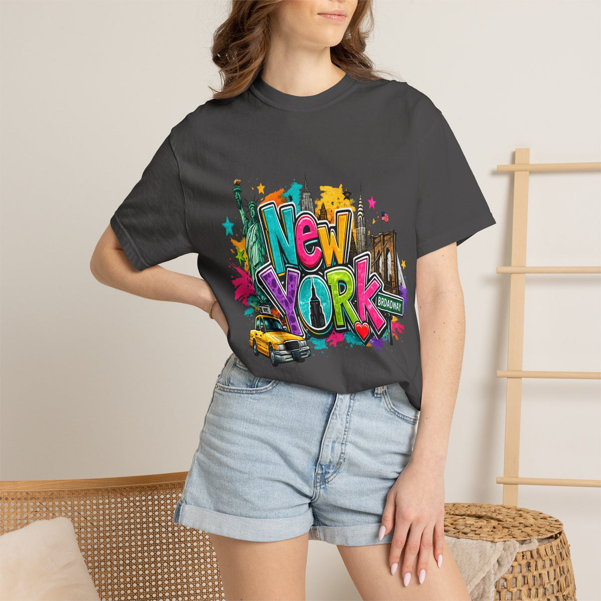 New York Graffiti Skyline T-shirt | Cityscape Taxi Brooklyn Bridge