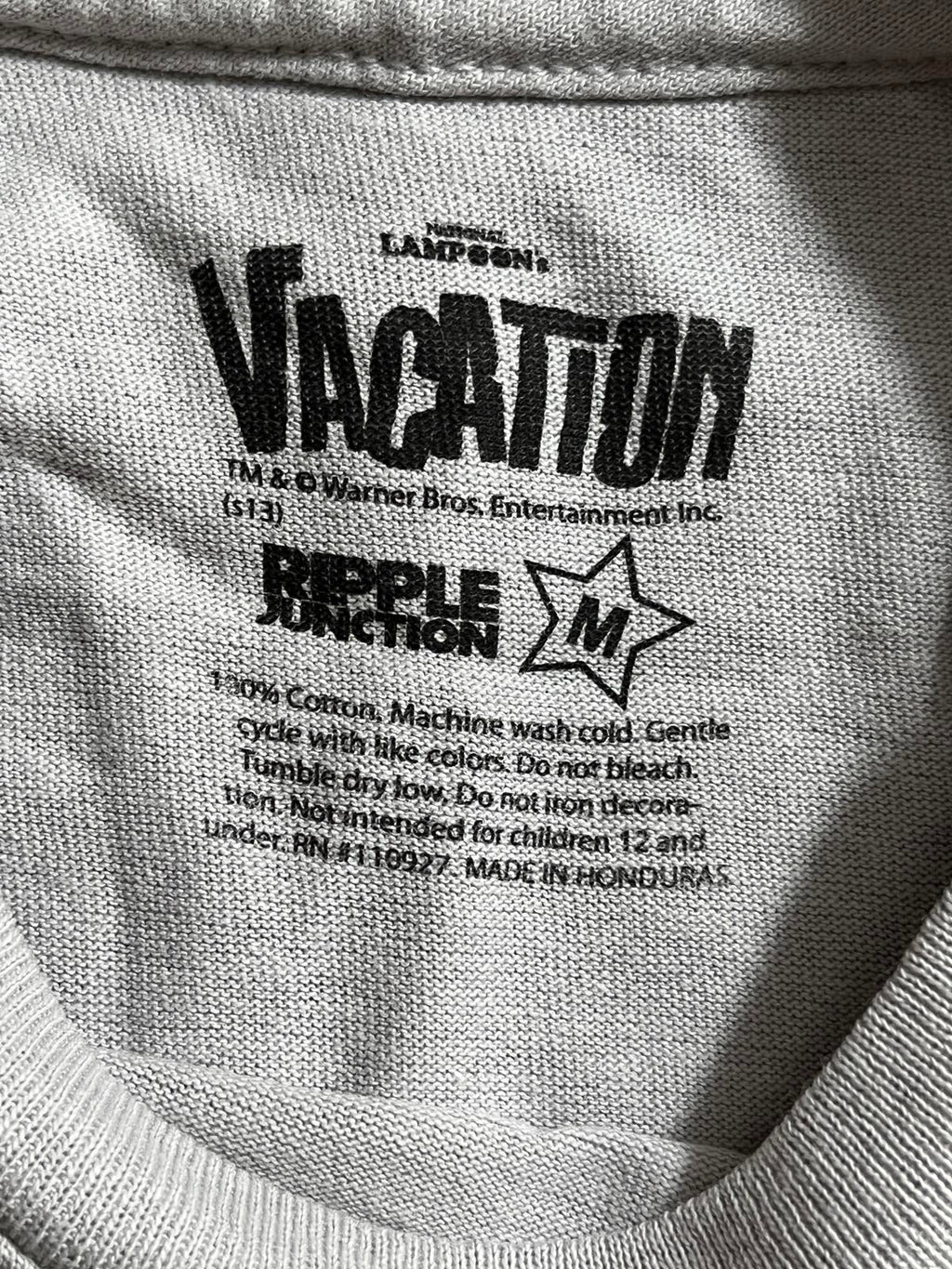 National Lampoon's Vacation Movie Shirt - Wally World -M