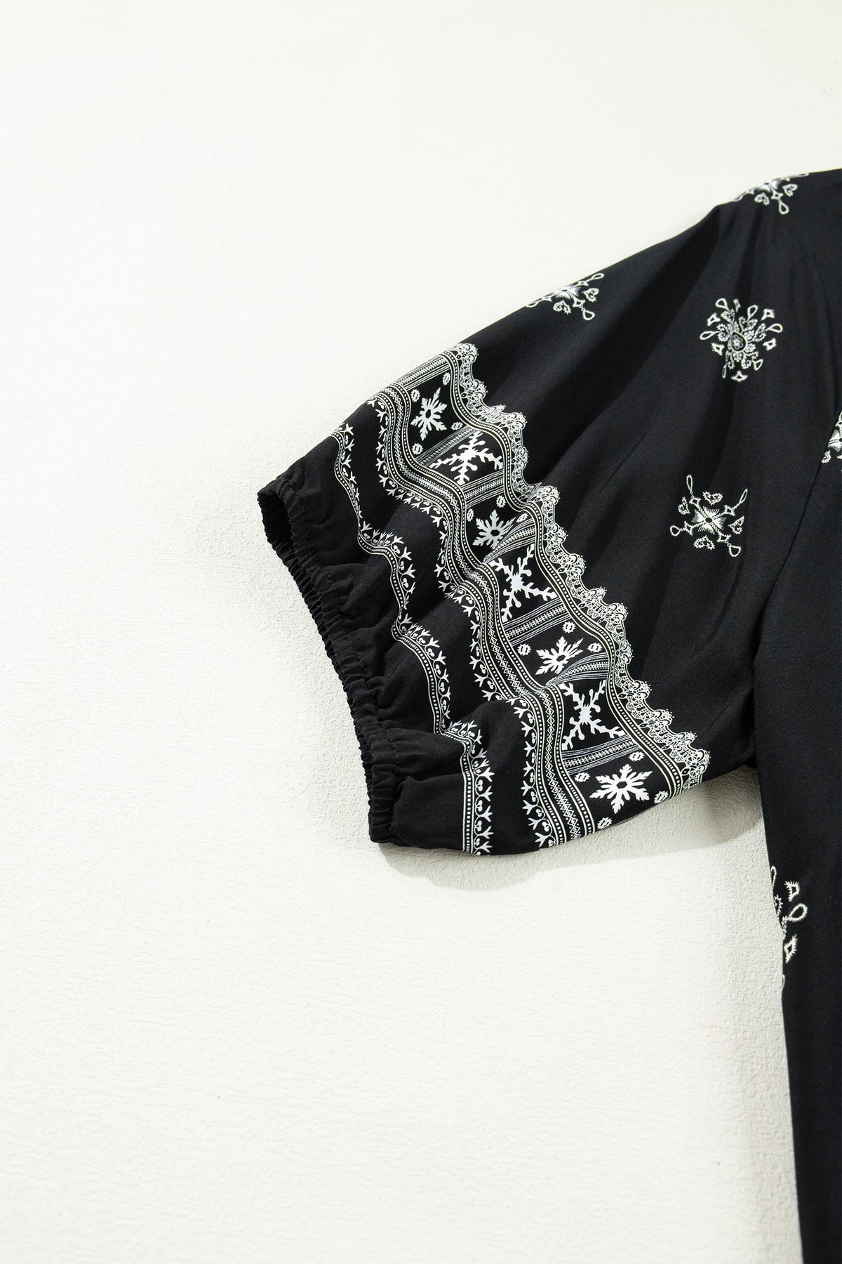 Plus Size Boho Floral Boho Notch V-Neck Top