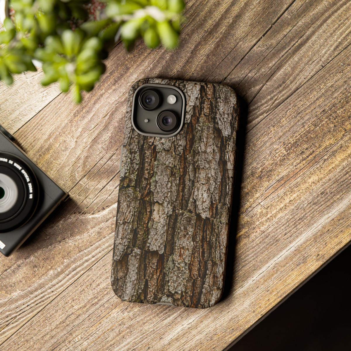 Bark Texture Phone Case - Rugged Woodland Camouflage for Nature Lovers