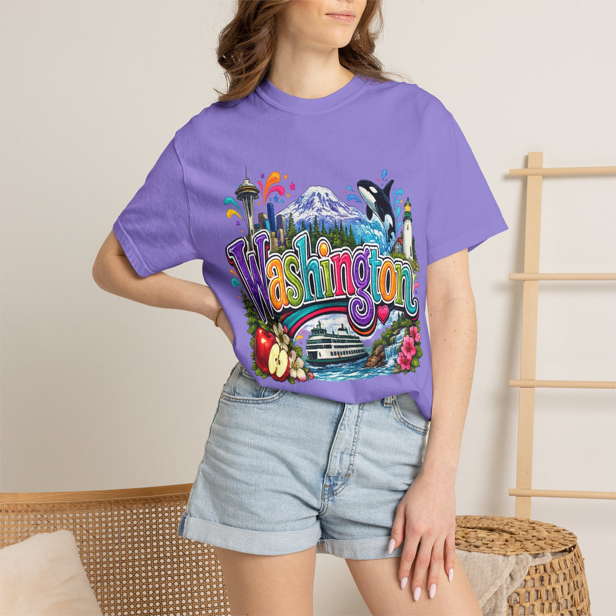 Washington State Scene T-shirt | Seattle Skyline, Orca, Apples