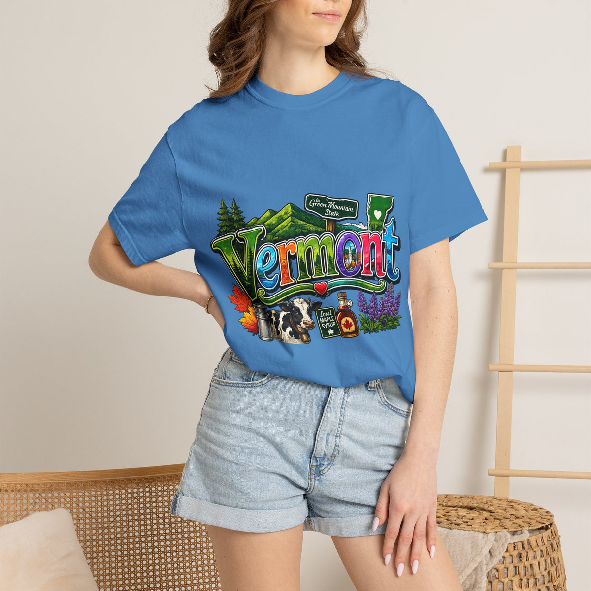 Vermont postcard collage T-shirt | State travel design