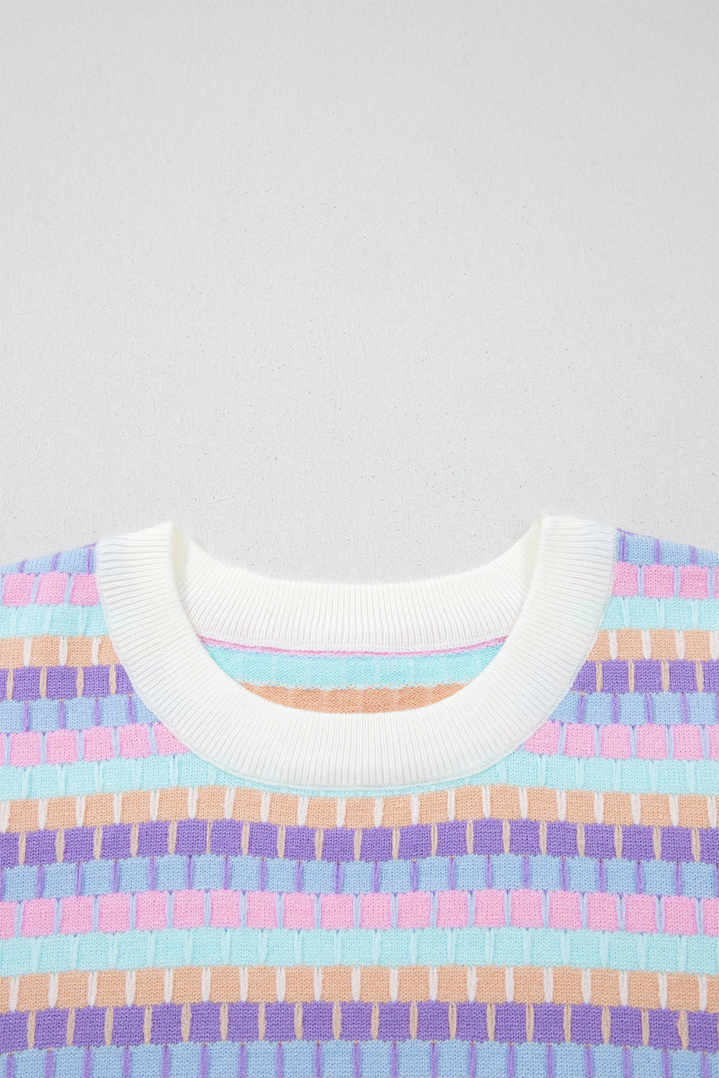 Abstract Stripe Short Sleeve Sweater Knit Top