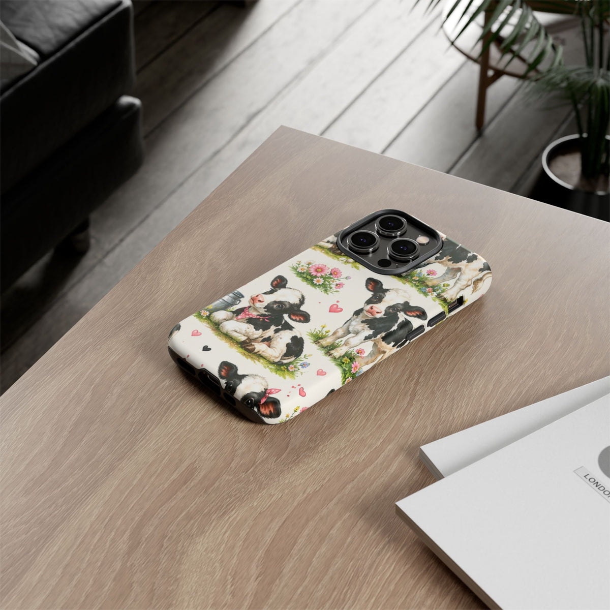 Cute Calf Pattern Phone Case – Pastel Cow Hearts & Flowers Protective Cover