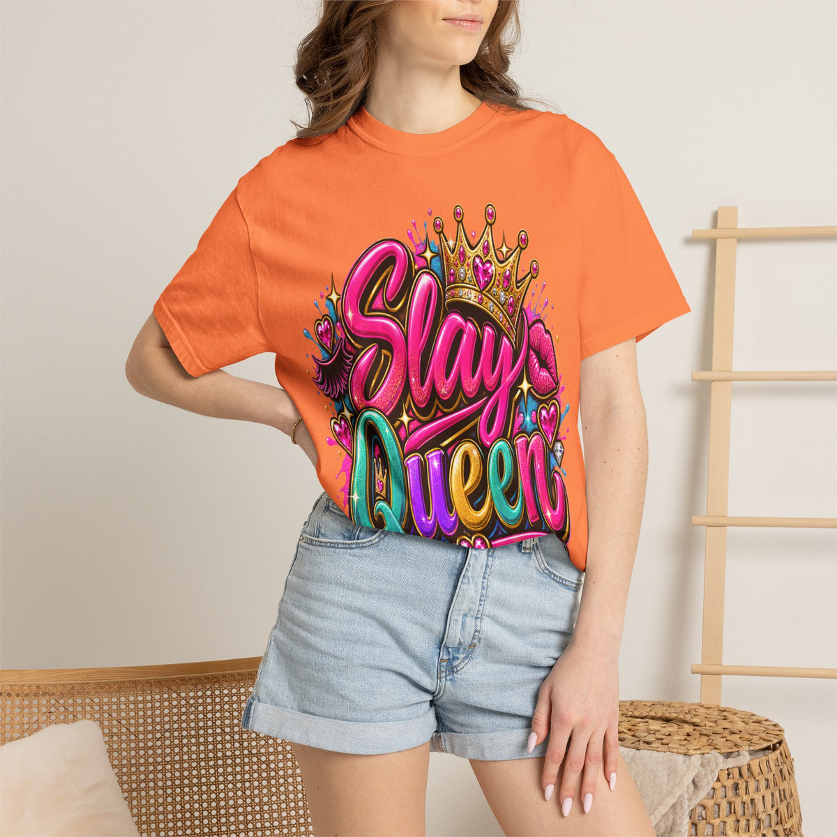Slay Queen graphic T-Shirt | Crown graffiti style