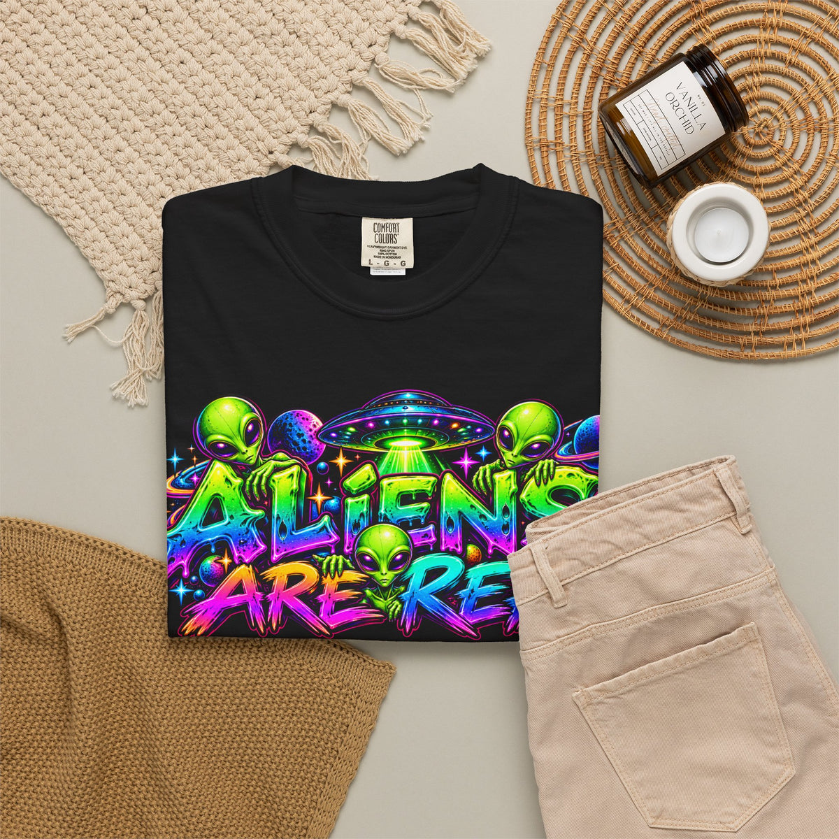 Aliens Are Real Graphic T-Shirt — Neon UFO Alien Tee