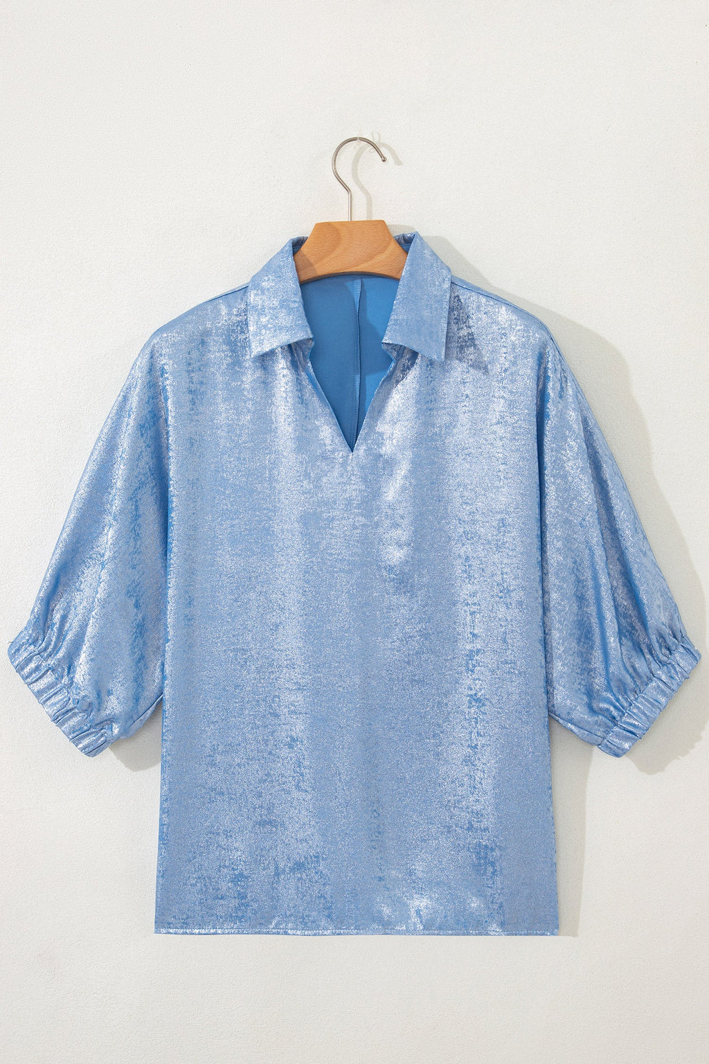 Metallic Collared V-Neck 3/4 Sleeve Top