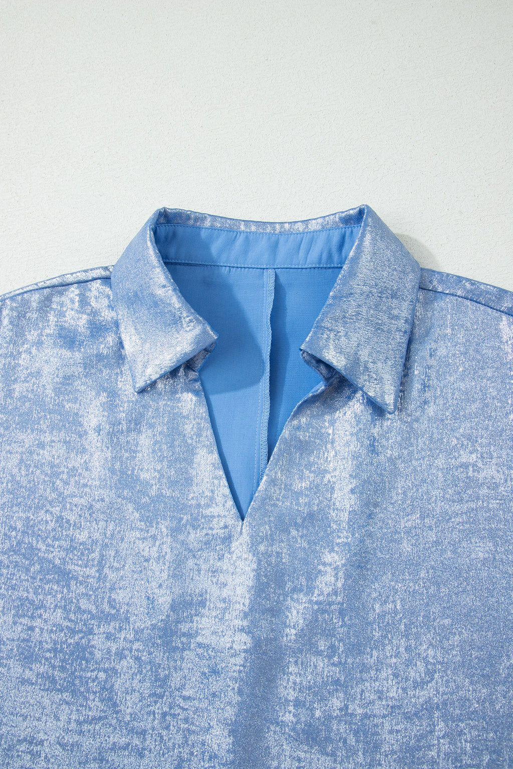 Metallic Collared V-Neck 3/4 Sleeve Top
