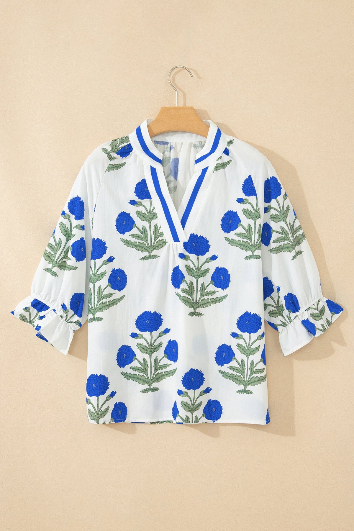 Flower Contrast V-Neck 3/4 Sleeve Blouse