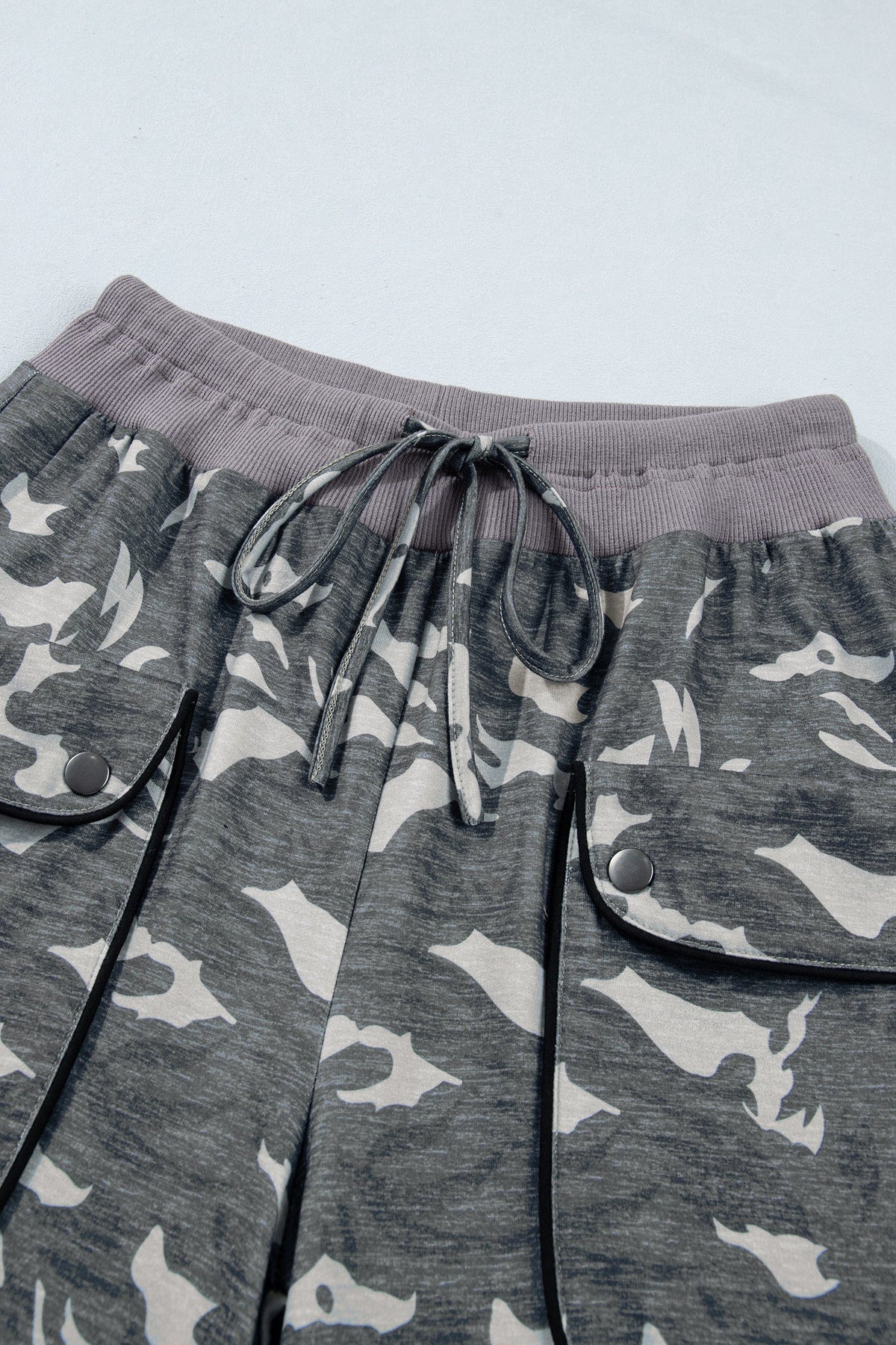 Camo Drawstring Contrast Waistband Barrel Cargo Pants