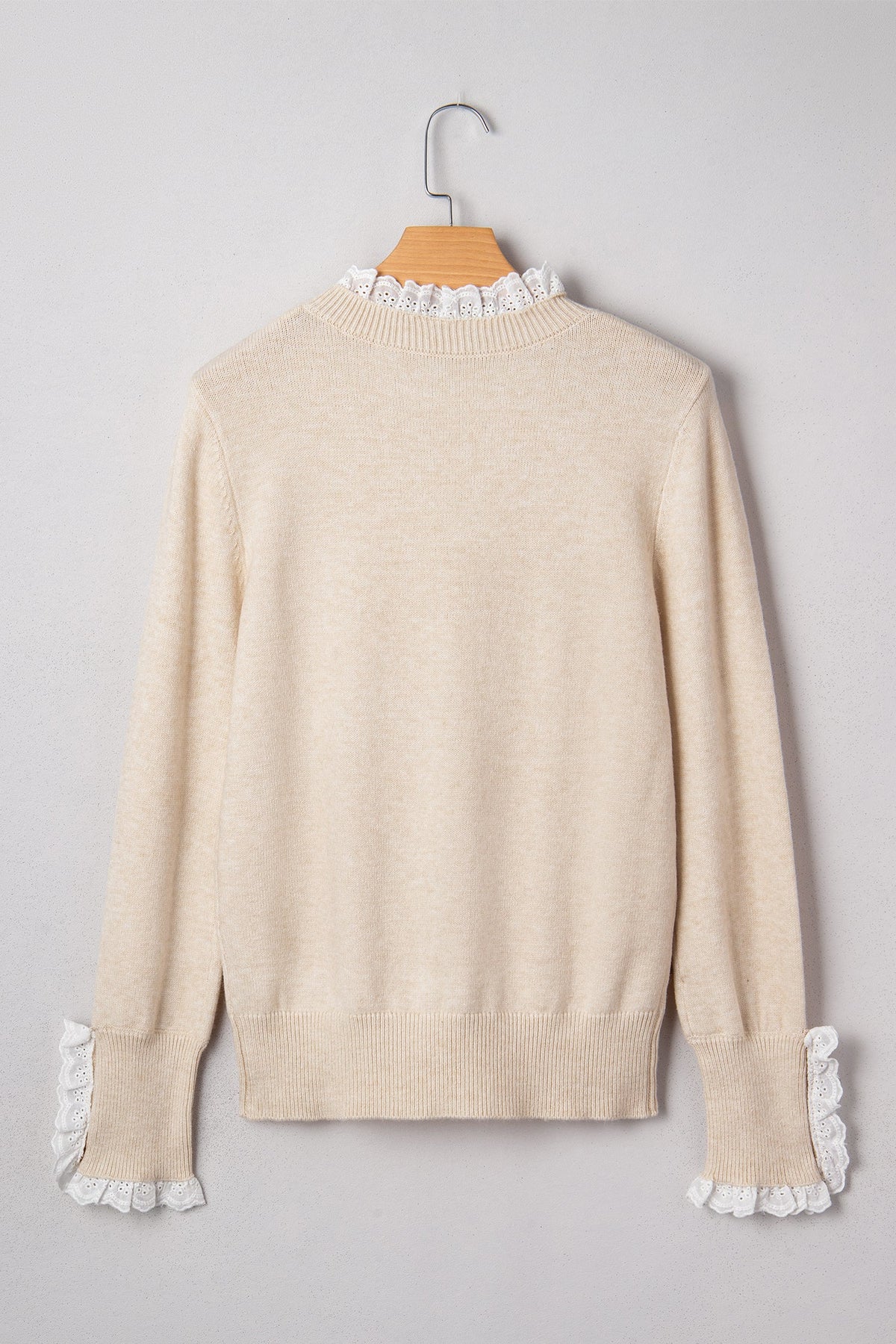 Lace Trim Patchwork Buttoned Cuff Sweater