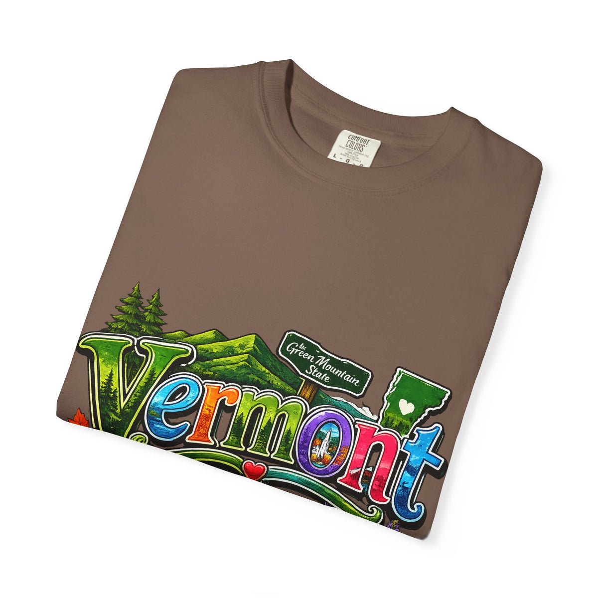 Vermont postcard collage T-shirt | State travel design