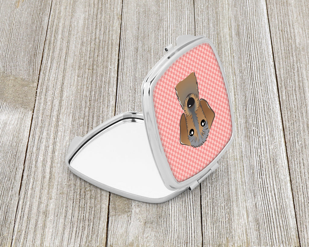Checkerboard Pink Wirehaired Dachshund Compact Mirror Decorative Travel Makeup Mirror for Women Girls Gifts Pocket Makeup Mirror Folding Handheld