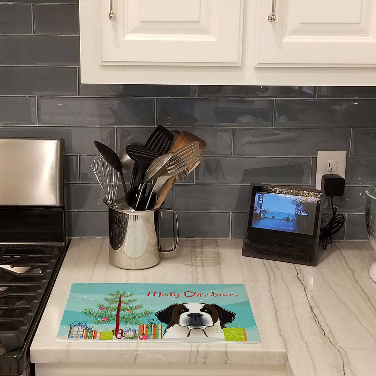 Christmas Tree and Saint Bernard Cutting Board Tempered Glass Kitchen Cutting Surface, Heat Resistant Chopping, Non-Slip Feet, Food Prep & Serving