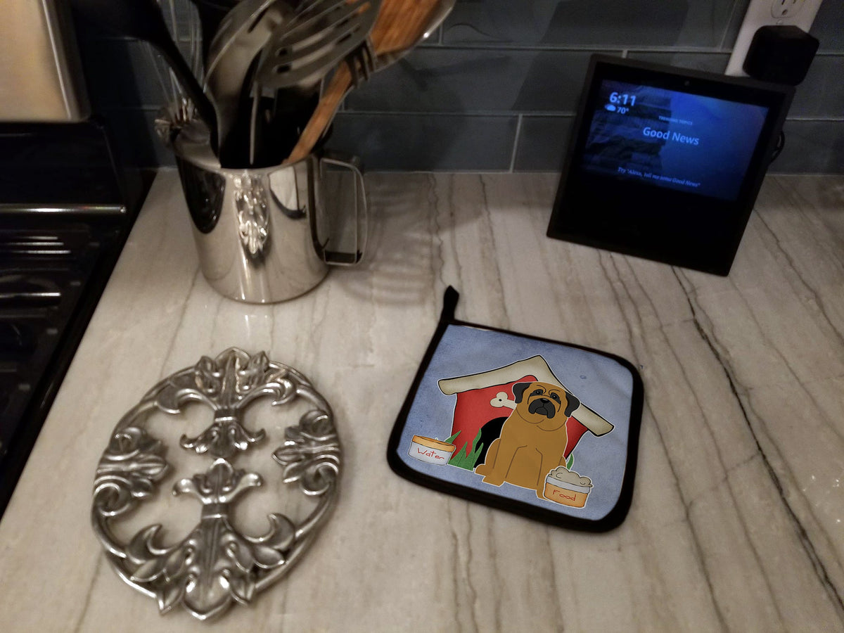Dog House Collection Mastiff Pot Holder Set of 2 Heat Resistant Quilted Hot Pads 7.5 x 7.5 Inch, Insulated Kitchen Trivets for Cooking & Baking