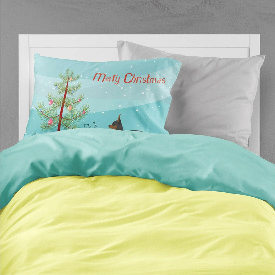 Toy Fox Terrier Merry Christmas Tree Standard Pillowcase Lightweight Super Soft Easy Care Decorative Artwork Pillowcase, Standard