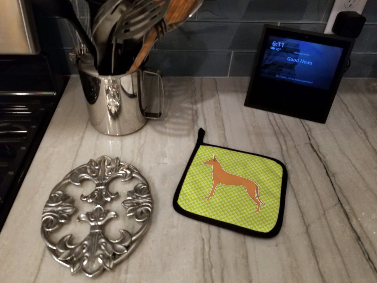 Pharaoh Hound Checkerboard Green Pot Holder Set of 2 Heat Resistant Quilted Hot Pads 7.5 x 7.5 Inch, Insulated Kitchen Trivets for Cooking & Baking