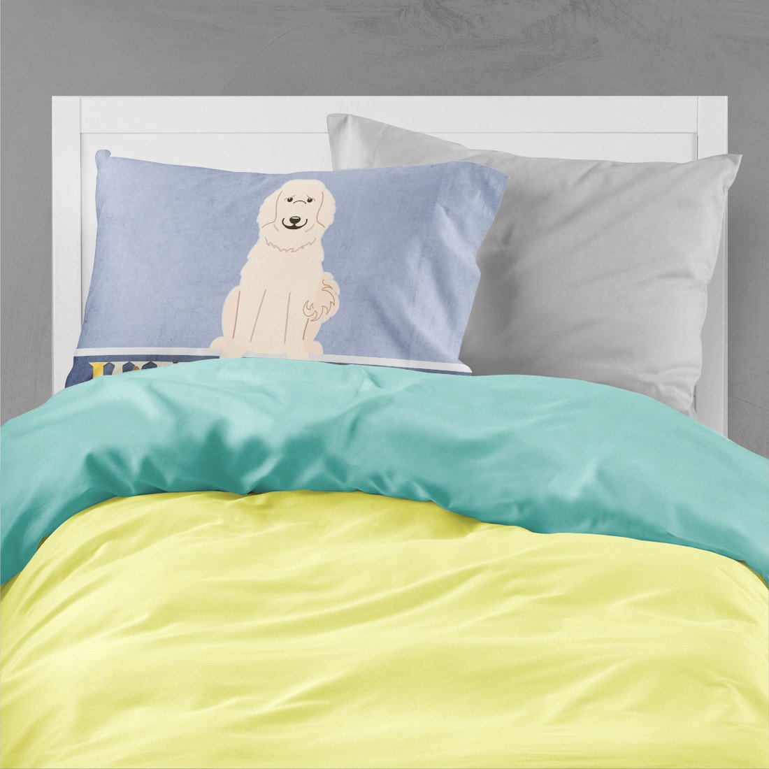 Great Pyrenese Welcome Standard Pillowcase Lightweight Super Soft Easy Care Decorative Artwork Pillowcase, Standard
