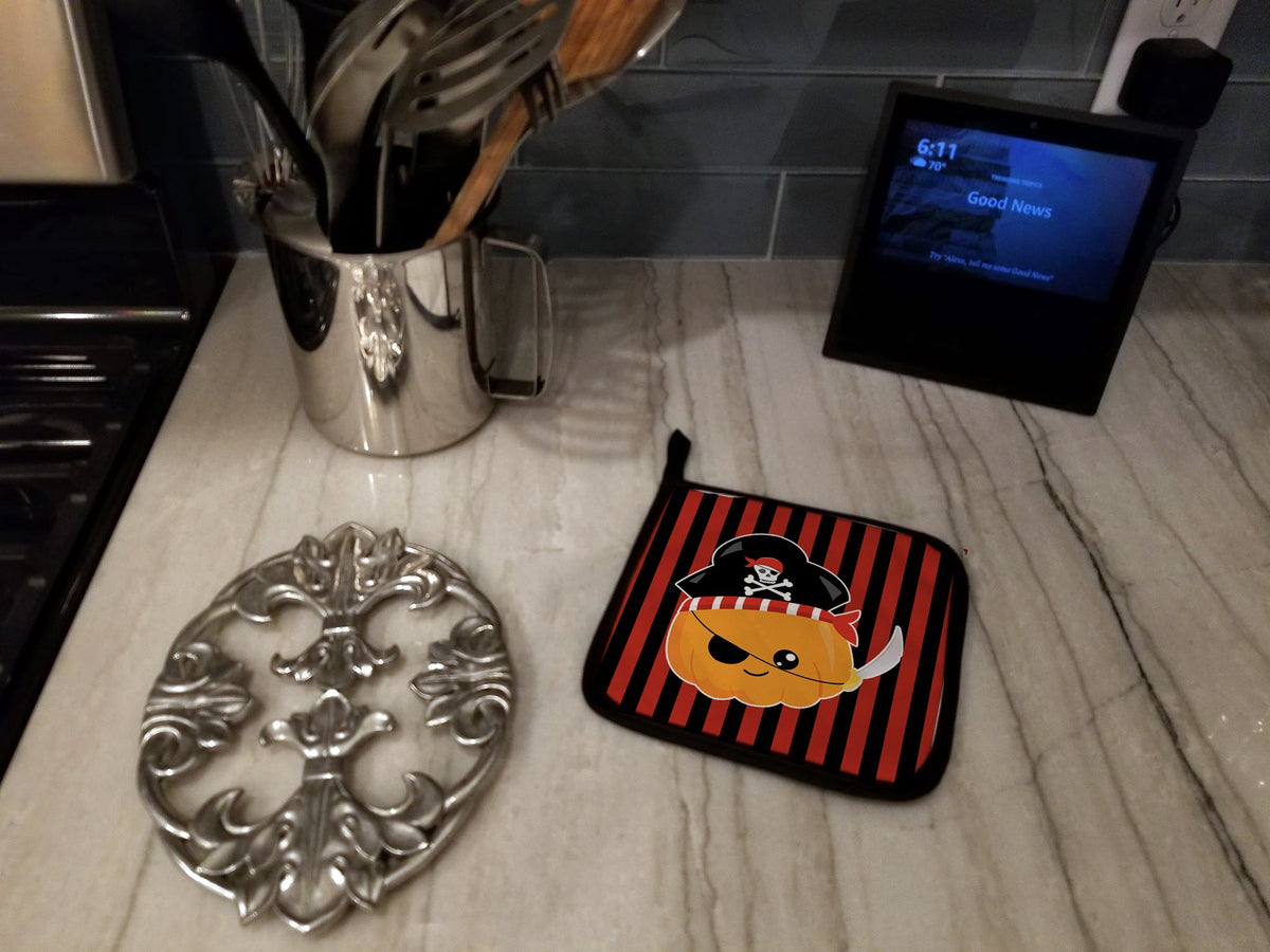 Halloween Pumpkin Pirate Pot Holder Set of 2 Heat Resistant Quilted Hot Pads 7.5 x 7.5 Inch, Insulated Kitchen Trivets for Cooking & Baking