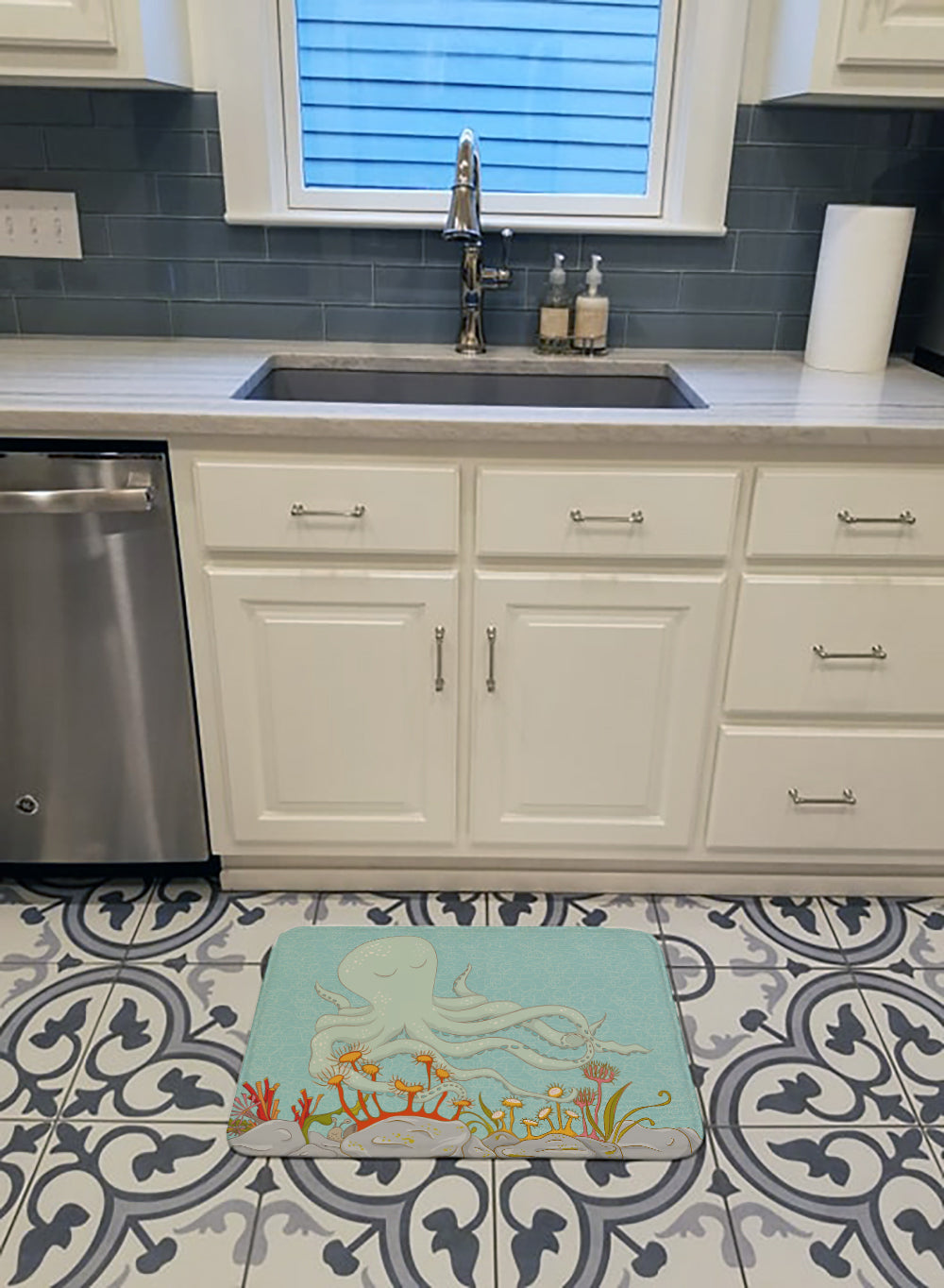 Octopus Underwater Scene Memory Foam Kitchen Mat Machine Washable Anti-Fatigue Cushion Comfort Bath or Kitchen Rug