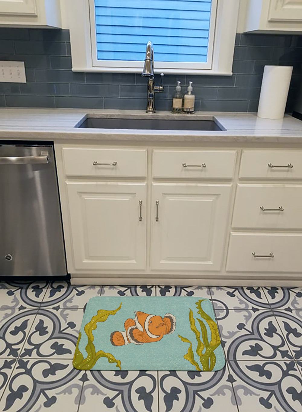 Clown Fish Memory Foam Kitchen Mat Machine Washable Anti-Fatigue Cushion Comfort Bath or Kitchen Rug