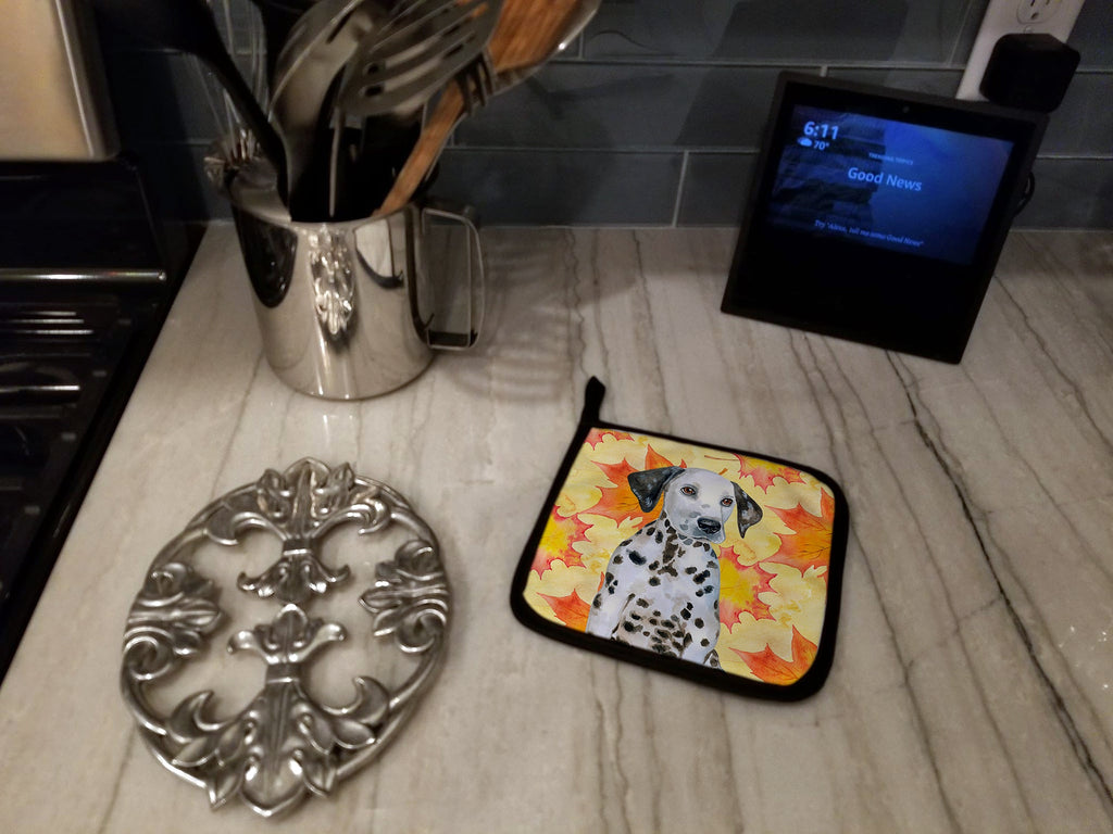 Dalmatian Puppy Fall Pot Holder Set of 2 Heat Resistant Quilted Hot Pads 7.5 x 7.5 Inch, Insulated Kitchen Trivets for Cooking & Baking