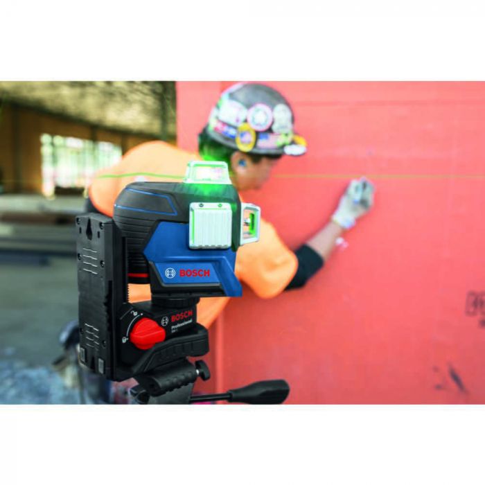 BOSCH GLL3-330CG-B 360-Degree Green Beam Three-Plane Line Laser Level with 2 Batteries