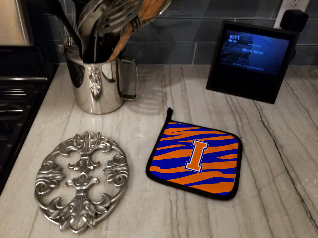 Letter I Initial Tiger Stripe - Blue Orange  Pot Holder Set of 2 Heat Resistant Quilted Hot Pads 7.5 x 7.5 Inch, Insulated Kitchen Trivets for Cooking & Baking