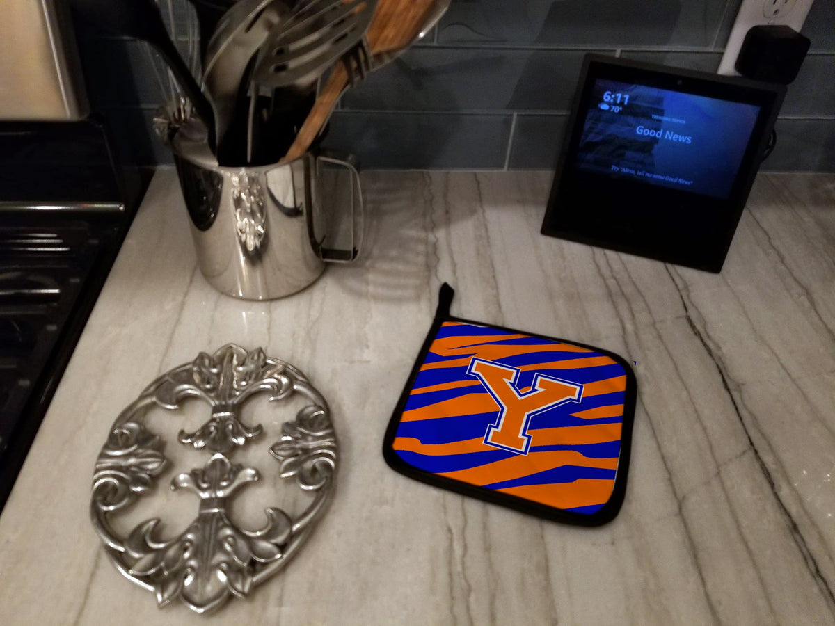 Letter Y Initial Tiger Stripe - Blue Orange  Pot Holder Set of 2 Heat Resistant Quilted Hot Pads 7.5 x 7.5 Inch, Insulated Kitchen Trivets for Cooking & Baking