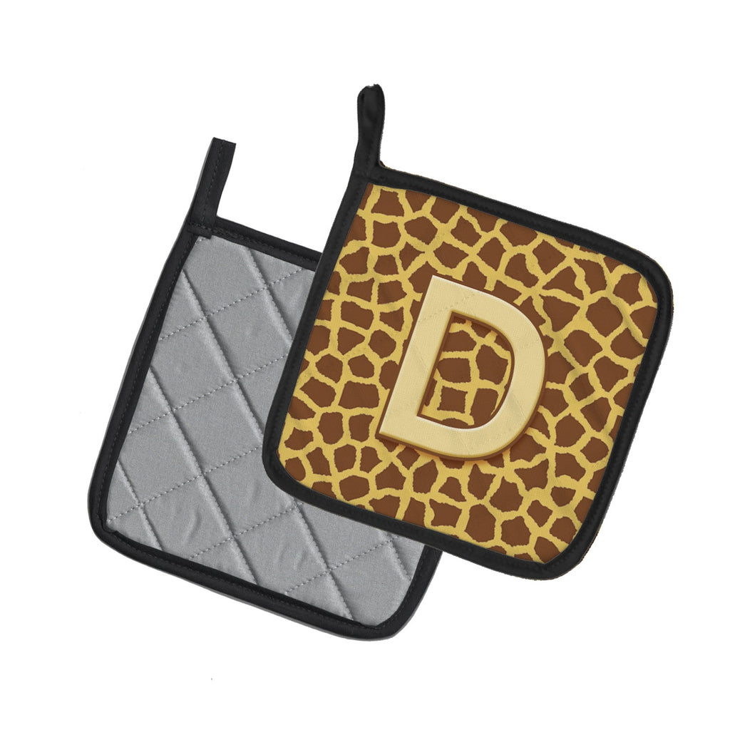 Letter D Initial Monogram - Giraffe Pot Holder Set of 2 Heat Resistant Quilted Hot Pads 7.5 x 7.5 Inch, Insulated Kitchen Trivets for Cooking & Baking