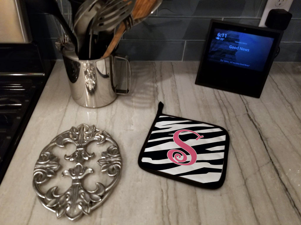 Letter S Initial Zebra Stripe and Pink Pot Holder Set of 2 Heat Resistant Quilted Hot Pads 7.5 x 7.5 Inch, Insulated Kitchen Trivets for Cooking & Baking
