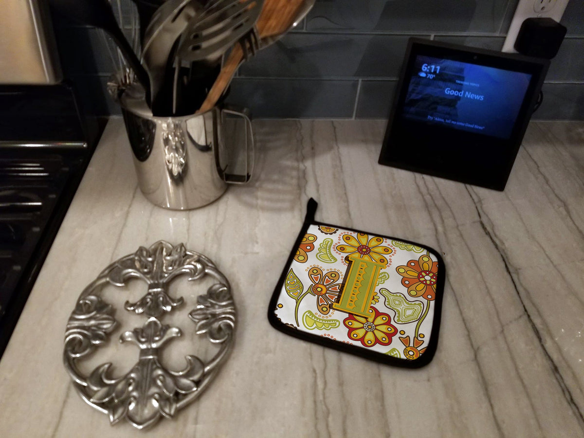 Letter I Floral Mustard and Green Pot Holder Set of 2 Heat Resistant Quilted Hot Pads 7.5 x 7.5 Inch, Insulated Kitchen Trivets for Cooking & Baking