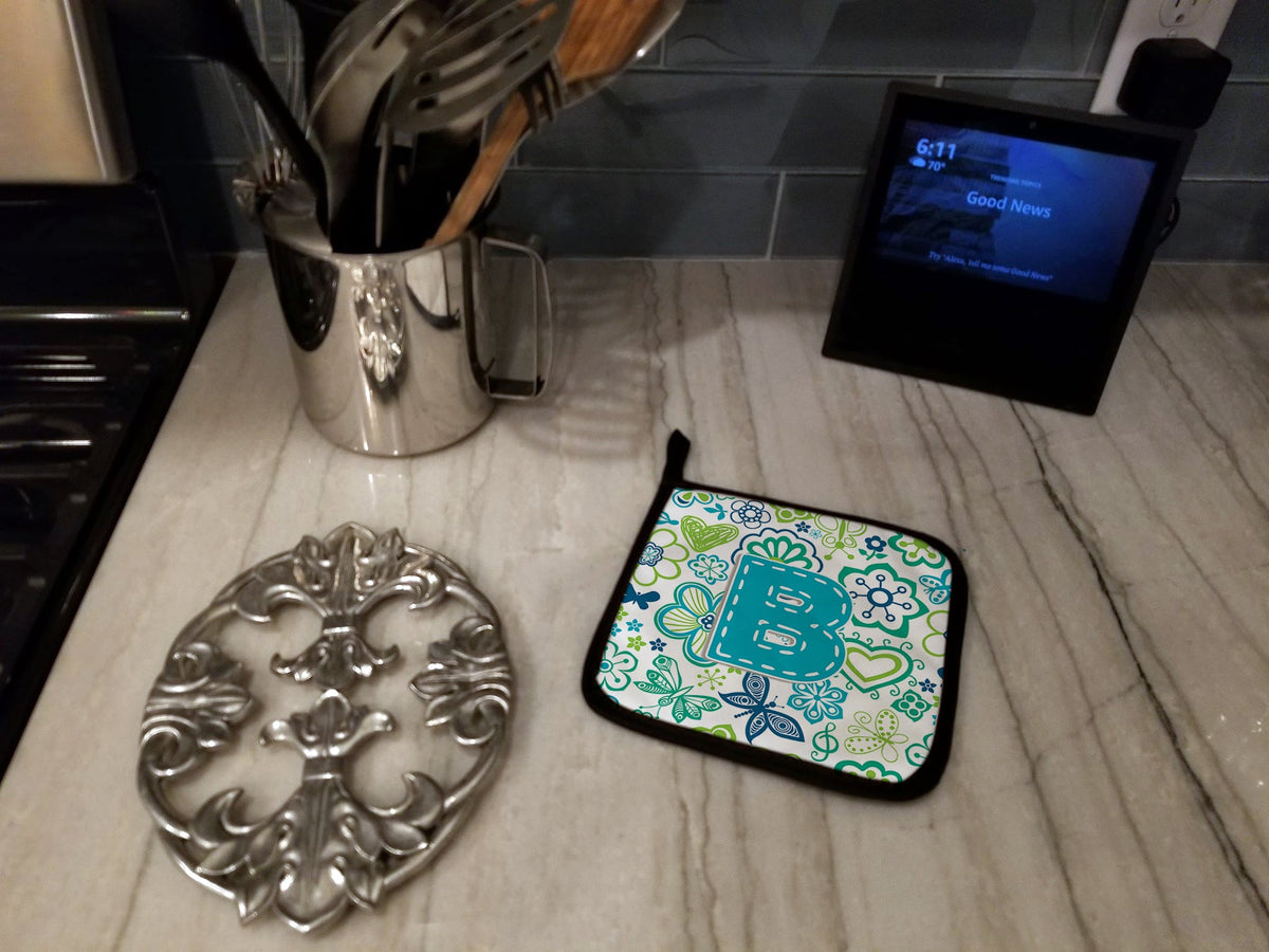 Letter B Flowers and Butterflies Teal Blue Pot Holder Set of 2 Heat Resistant Quilted Hot Pads 7.5 x 7.5 Inch, Insulated Kitchen Trivets for Cooking & Baking