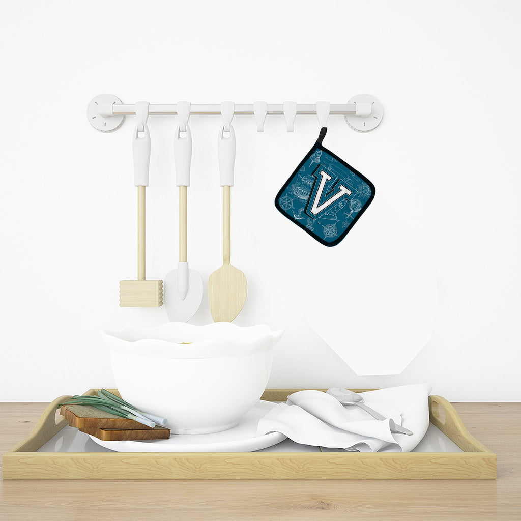 Letter V Sea Doodles Initial Alphabet Pot Holder Set of 2 Heat Resistant Quilted Hot Pads 7.5 x 7.5 Inch, Insulated Kitchen Trivets for Cooking & Baking