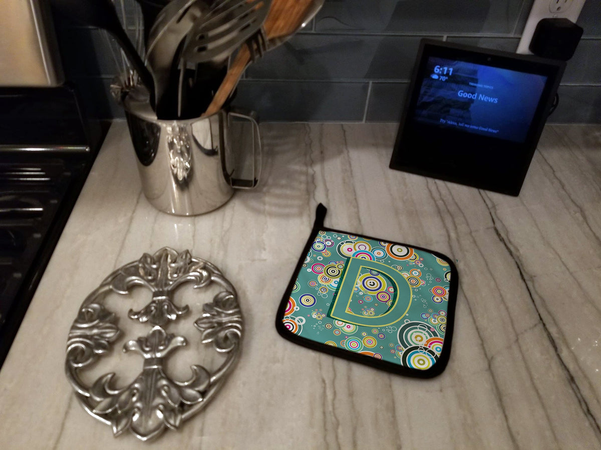 Letter D Circle Circle Teal Initial Alphabet Pot Holder Set of 2 Heat Resistant Quilted Hot Pads 7.5 x 7.5 Inch, Insulated Kitchen Trivets for Cooking & Baking