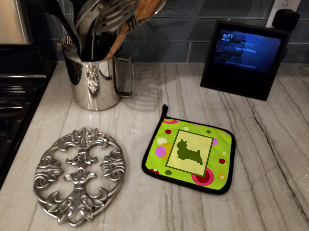 Silky Terrier Pot Holder Set of 2 Heat Resistant Quilted Hot Pads 7.5 x 7.5 Inch, Insulated Kitchen Trivets for Cooking & Baking