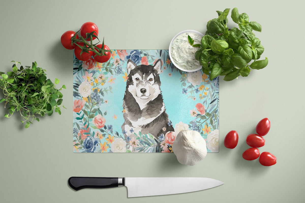 Alaskan Malamute Cutting Board Tempered Glass Kitchen Cutting Surface, Heat Resistant Chopping, Non-Slip Feet, Food Prep & Serving