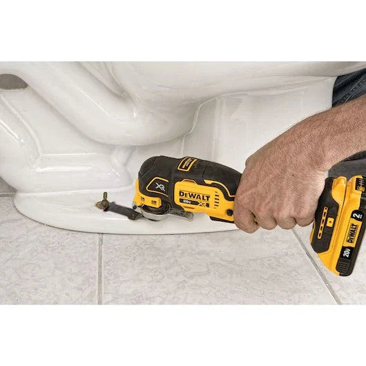 DEWALT DCS356D1 20V MAX* XR® Brushless Cordless 3-Speed Oscillating Multi-Tool Kit (2.0 Ah Battery)