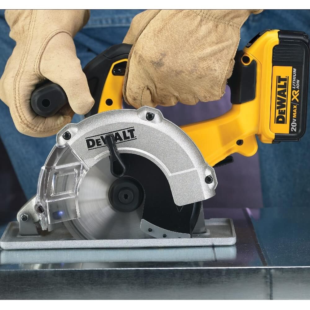 DEWALT DCS373B 20V MAX* Lithium Ion Metal Cutting Circular Saw 5-1/2" (Tool Only)