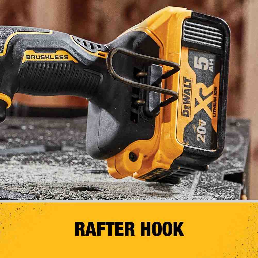 DEWALT DCS571P1 ATOMIC 20V MAX* Circular Saw Kit, 4-1/2-Inch