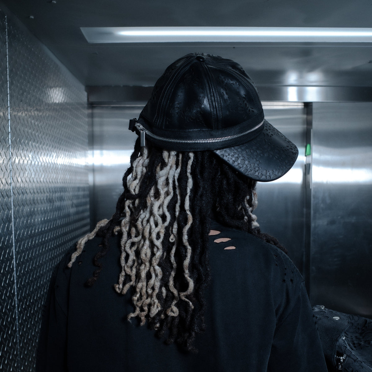 BL BURNEDWEB LEATHER 360° ZIPPER CAP
